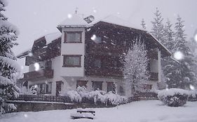 Garni Sayonara